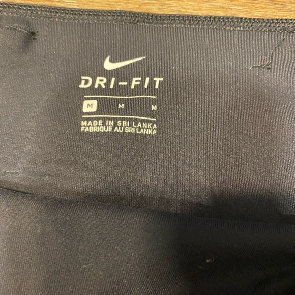 Women’s Nike Dri Fit Leggings Black With Inside Pocket Logo. - Picture 4 of 10